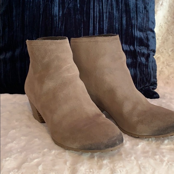 Ankle Bootie - Picture 1 of 6